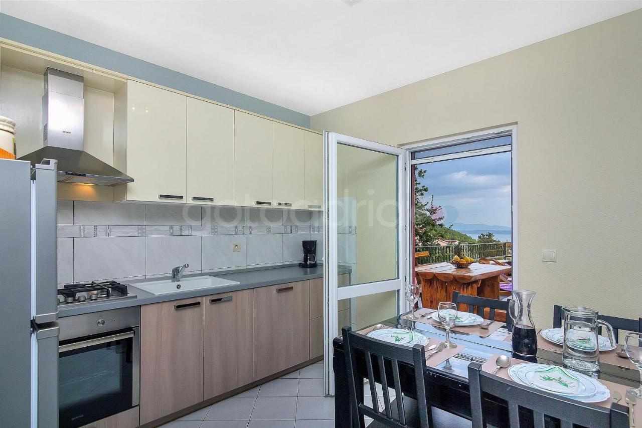 Holiday Home Darius With Hot Tub Makarska Exterior foto