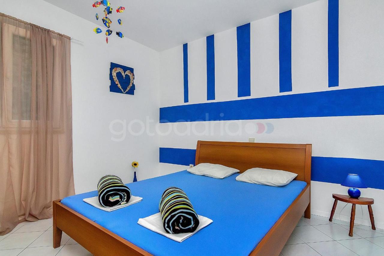 Holiday Home Darius With Hot Tub Makarska Exterior foto