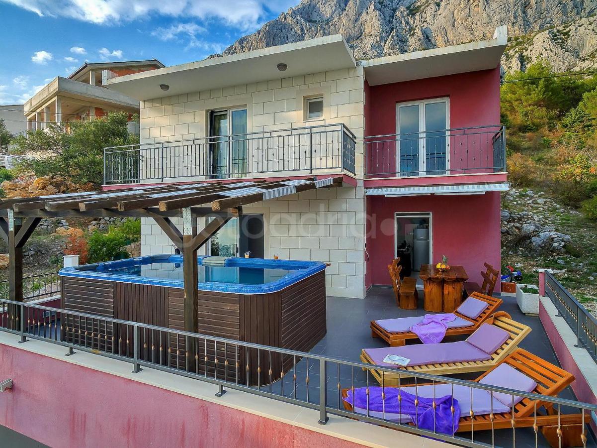 Holiday Home Darius With Hot Tub Makarska Exterior foto