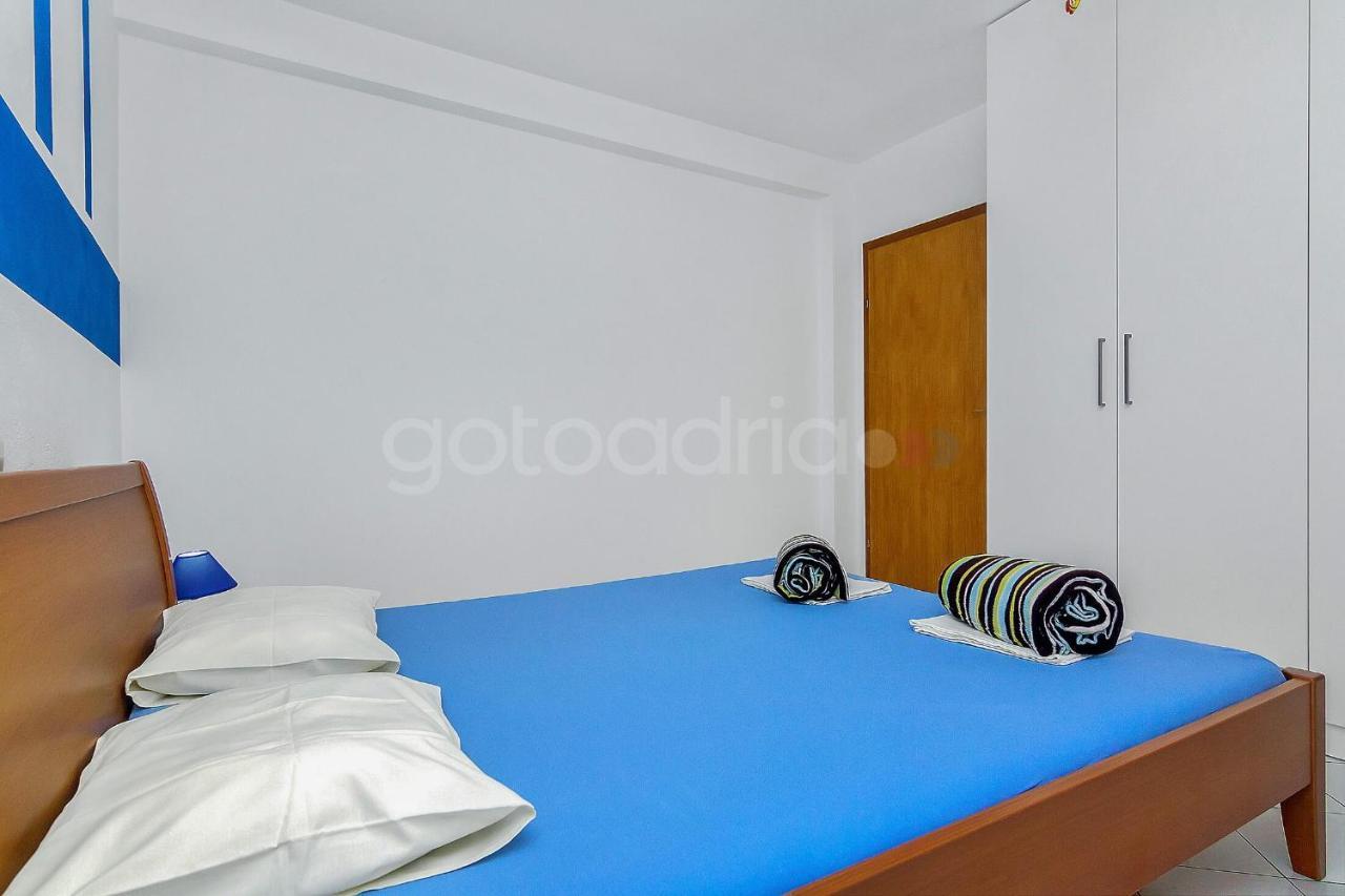 Holiday Home Darius With Hot Tub Makarska Exterior foto