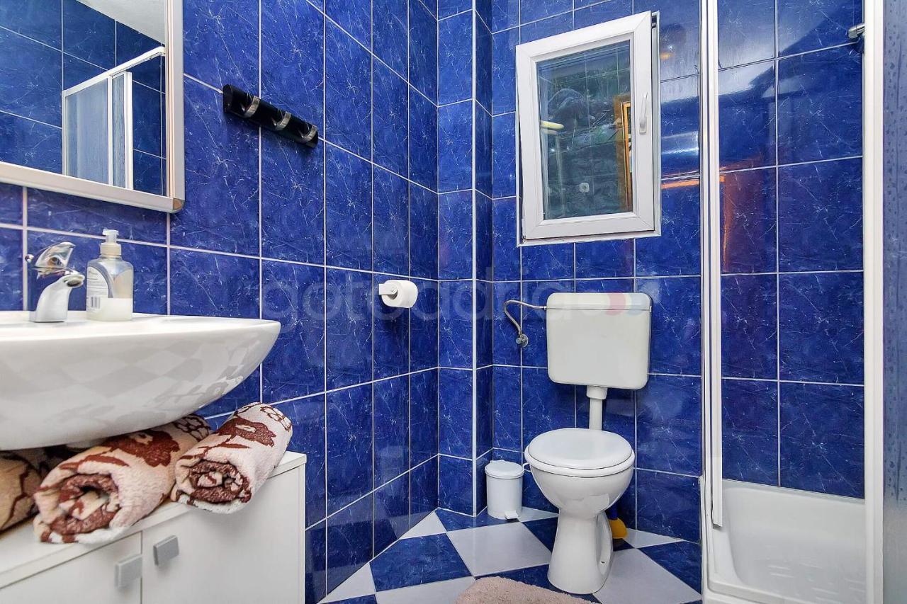 Holiday Home Darius With Hot Tub Makarska Exterior foto